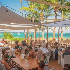***** Hotel Vacation With Rooftop Pool, Beach Club, Restaurants - Playa Los Corales República Dominicana